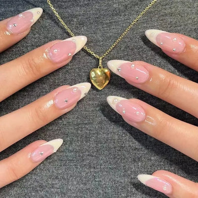 2 SetHott Nails 💅
