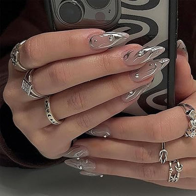 2 Set Hott Nails 💅