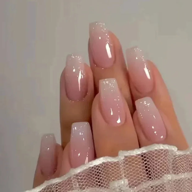 2 Set Hott Nails 💅