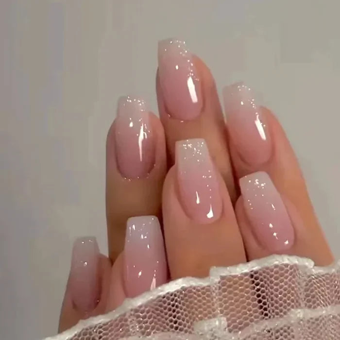 2 Set Hott Nails 💅