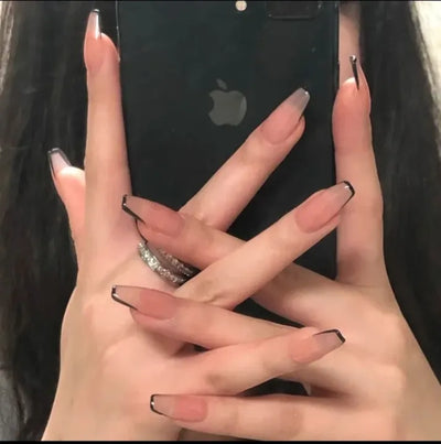 2 Set Hott Nails 💅